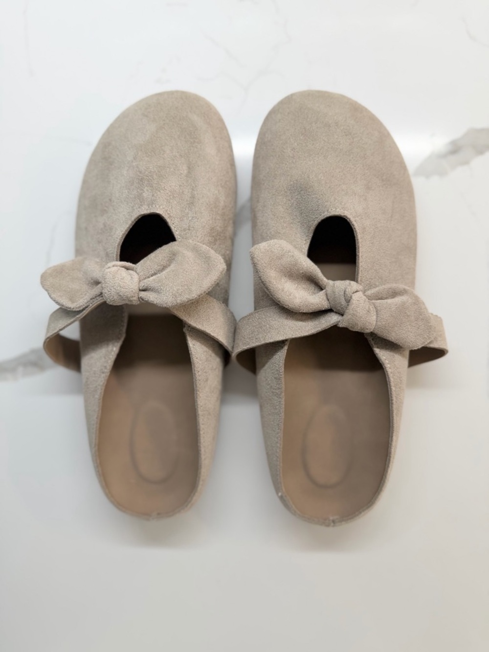 🩰 Neutral Faux Suede Bow Shoes EU 41 US 10 Quiet Luxury